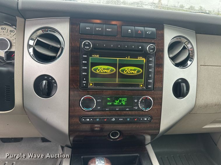 image for item OC9486 2010 Ford Expedition  SUV