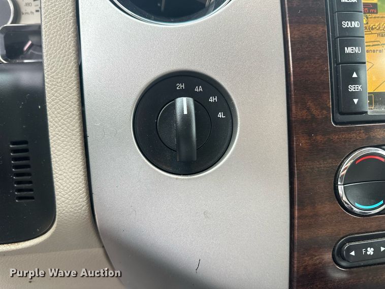 image for item OC9486 2010 Ford Expedition  SUV