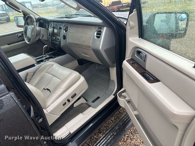 image for item OC9486 2010 Ford Expedition  SUV