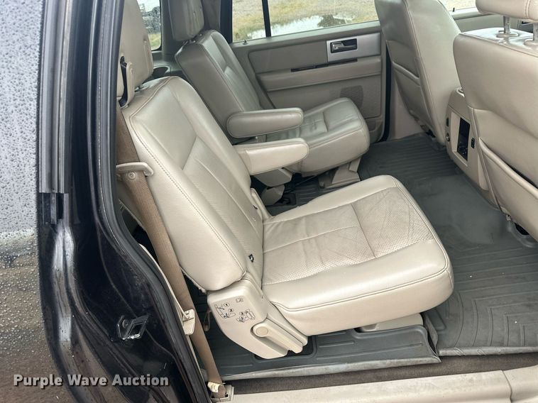 image for item OC9486 2010 Ford Expedition  SUV