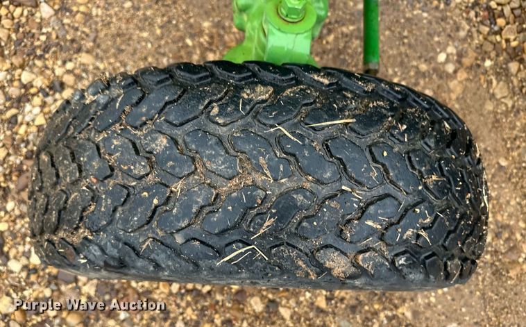 image for item OC9487 1986 John Deere 750  MFWD tractor