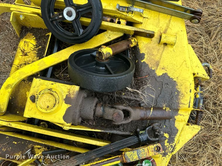 image for item OC9487 1986 John Deere 750  MFWD tractor