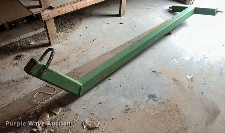 image for item OC9487 1986 John Deere 750  MFWD tractor