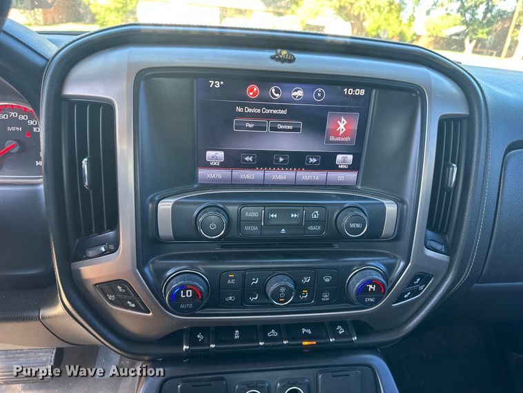 image for item OC9495 2015 GMC  Sierra 1500 Denali  Crew Cab pickup truck