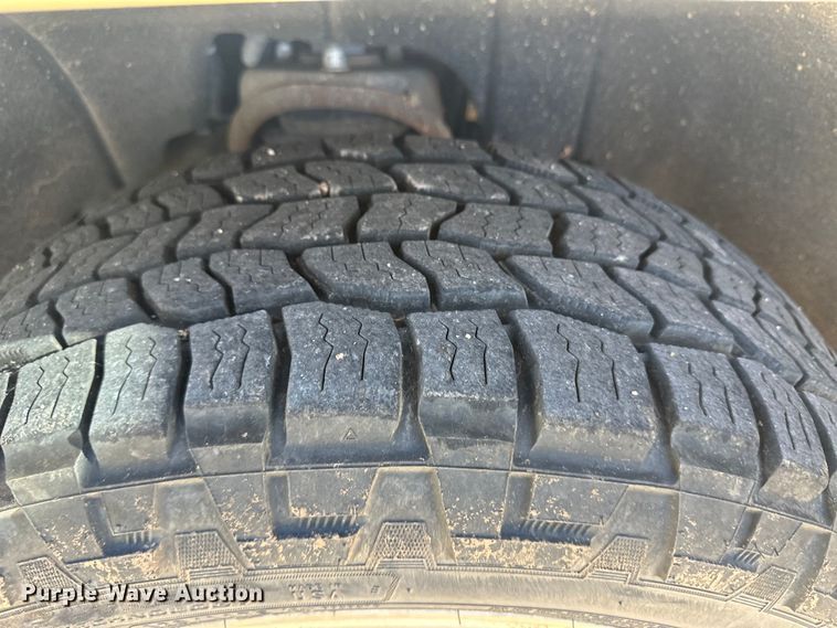 image for item OC9495 2015 GMC  Sierra 1500 Denali  Crew Cab pickup truck