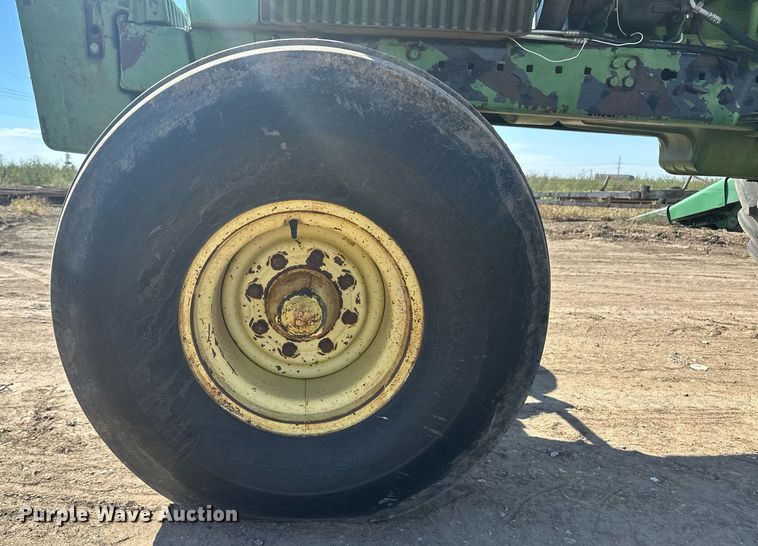 image for item OC9523 1977 John Deere 4630  tractor