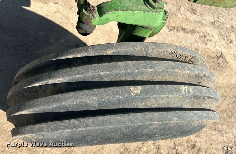 image for item OC9523 1977 John Deere 4630  tractor