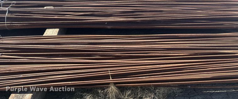 image for item OC9524 (100) joints of 25' L x 5/8" diameter sucker rod