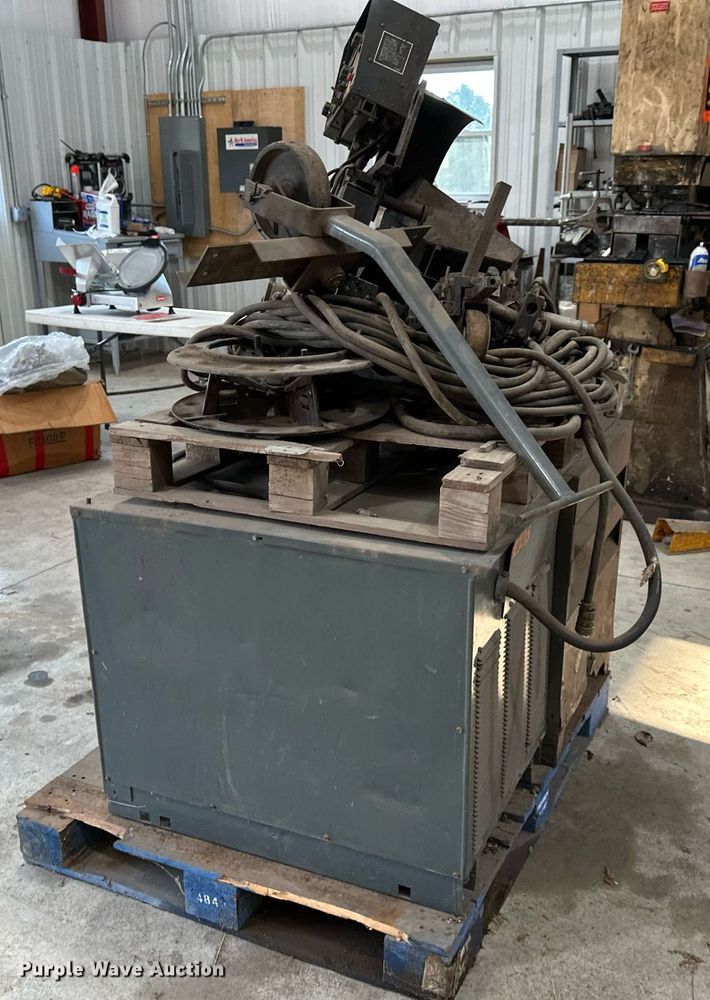 image for item OF9021 (2) Lincoln welders