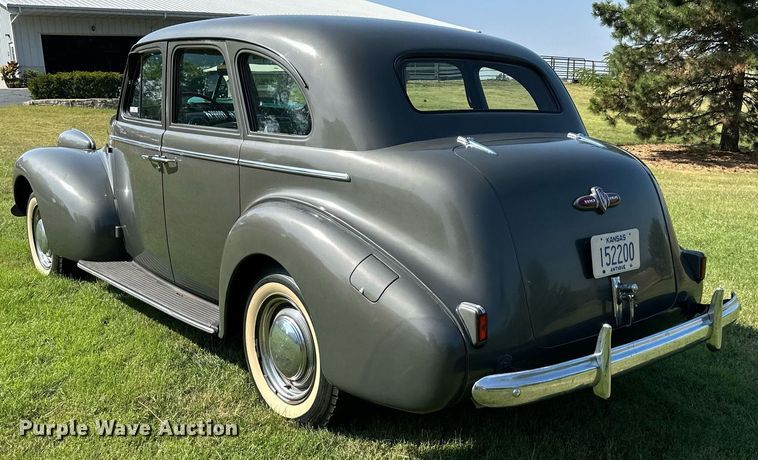 image for item OF9025 1939 Buick Eight Special