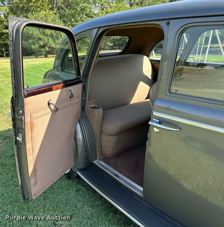 image for item OF9025 1939 Buick Eight Special