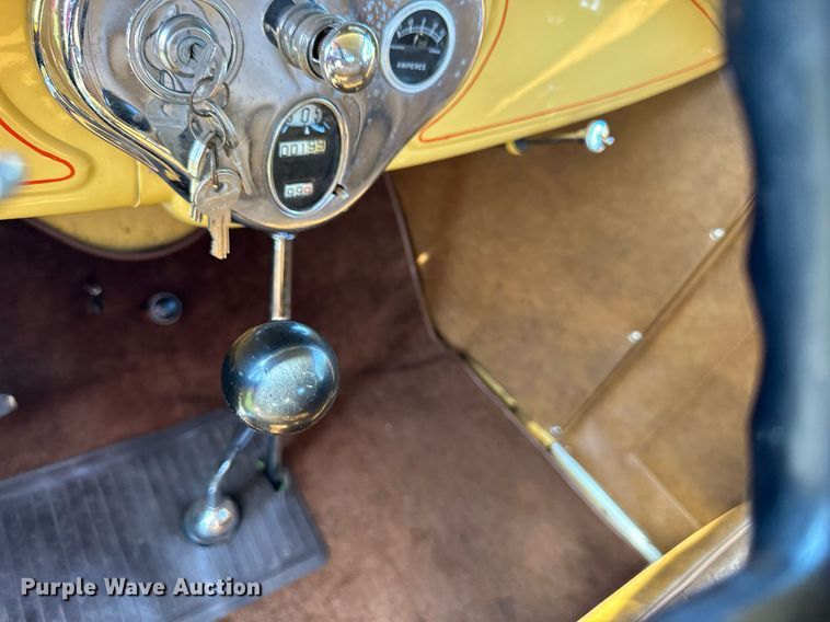 image for item OF9026 1930 Ford Model A  convertible