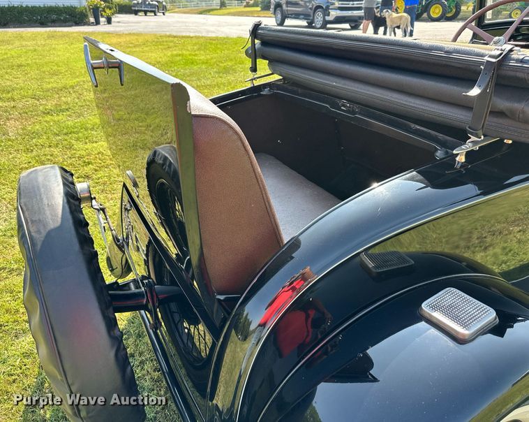 image for item OF9027 1928 Ford Model A  convertible