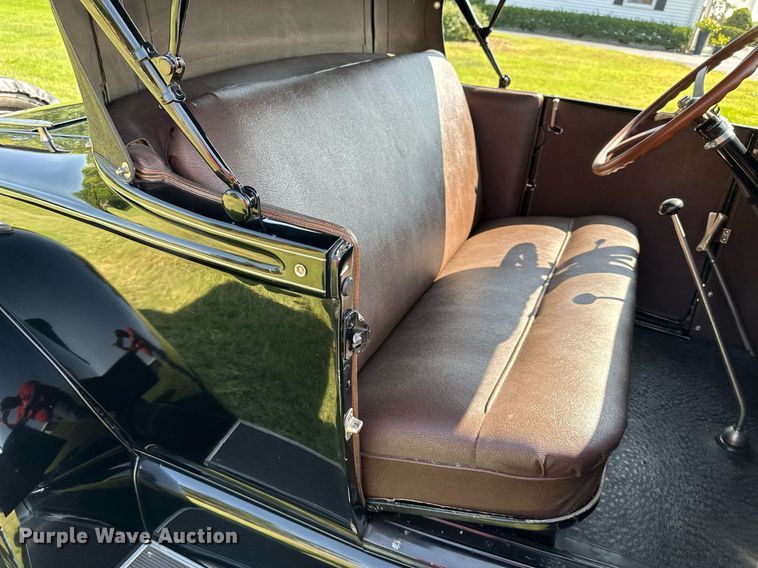 image for item OF9027 1928 Ford Model A  convertible