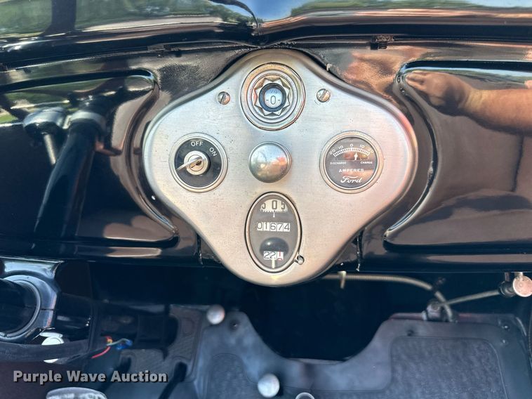 image for item OF9027 1928 Ford Model A  convertible