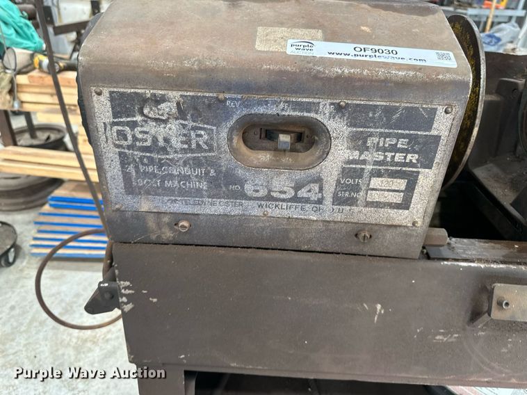 image for item OF9030 Oster 654  pipe threader