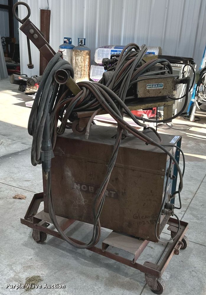 image for item OF9032 Hobart NC-256  welder