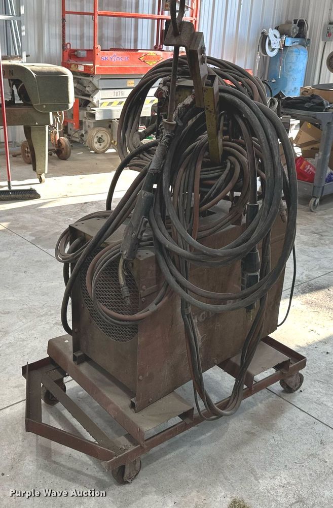 image for item OF9032 Hobart NC-256  welder