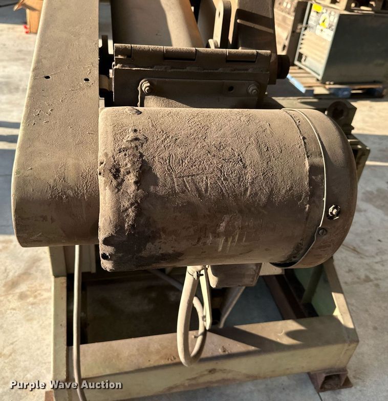 image for item OF9033 Campbell Severall  20" metal cutting saw