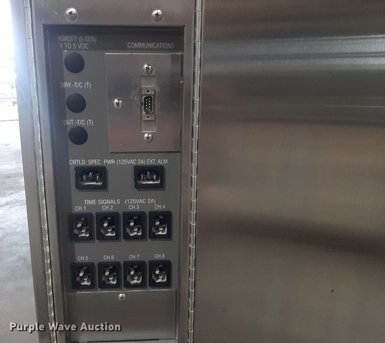 image for item OF9429 Espec EGNX12-14CAL  environmental test chamber