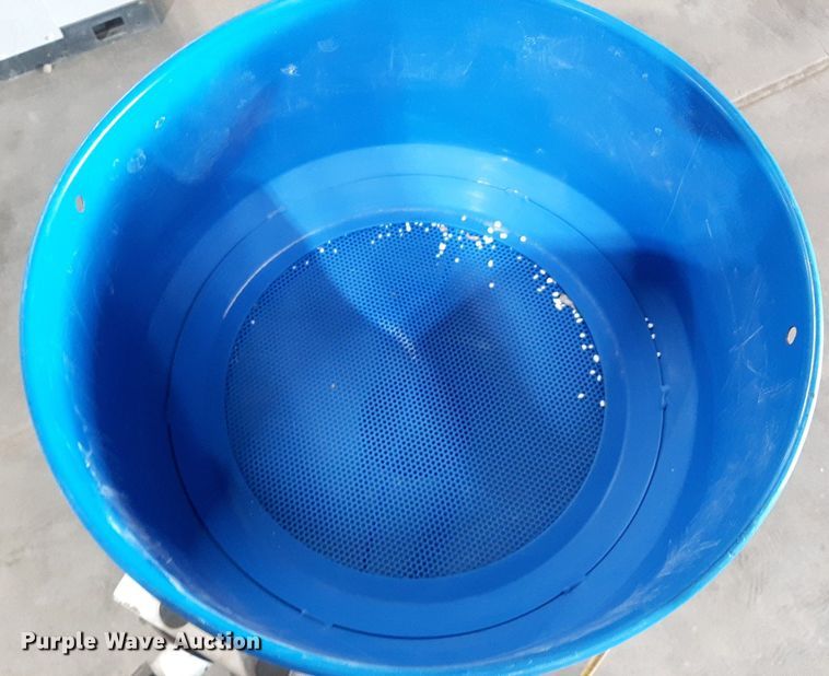 image for item OF9430 1998 Armex Soda material blaster