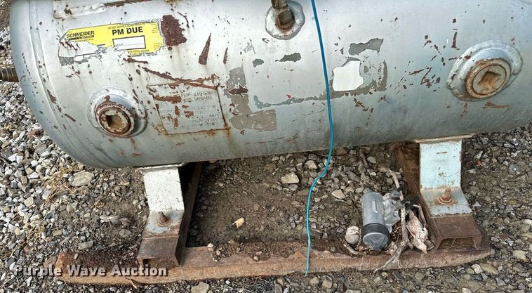 image for item OG9248 1986 Brunner  air compressor