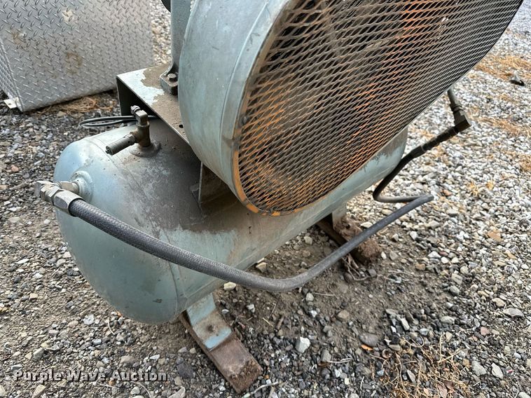 image for item OG9248 1986 Brunner  air compressor