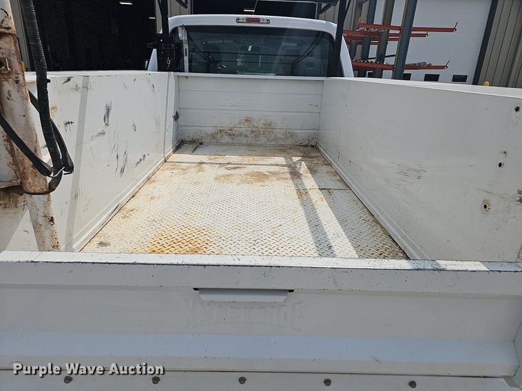 image for item OG9328 2016 Ford F250  Super Duty SuperCab utility bed pickup truck