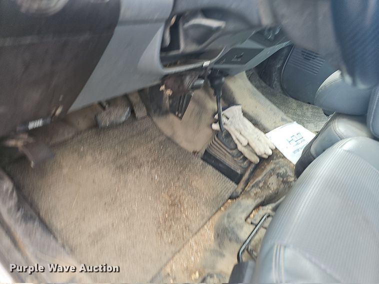 image for item OG9328 2016 Ford F250  Super Duty SuperCab utility bed pickup truck