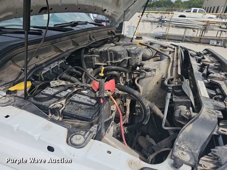 image for item OG9328 2016 Ford F250  Super Duty SuperCab utility bed pickup truck