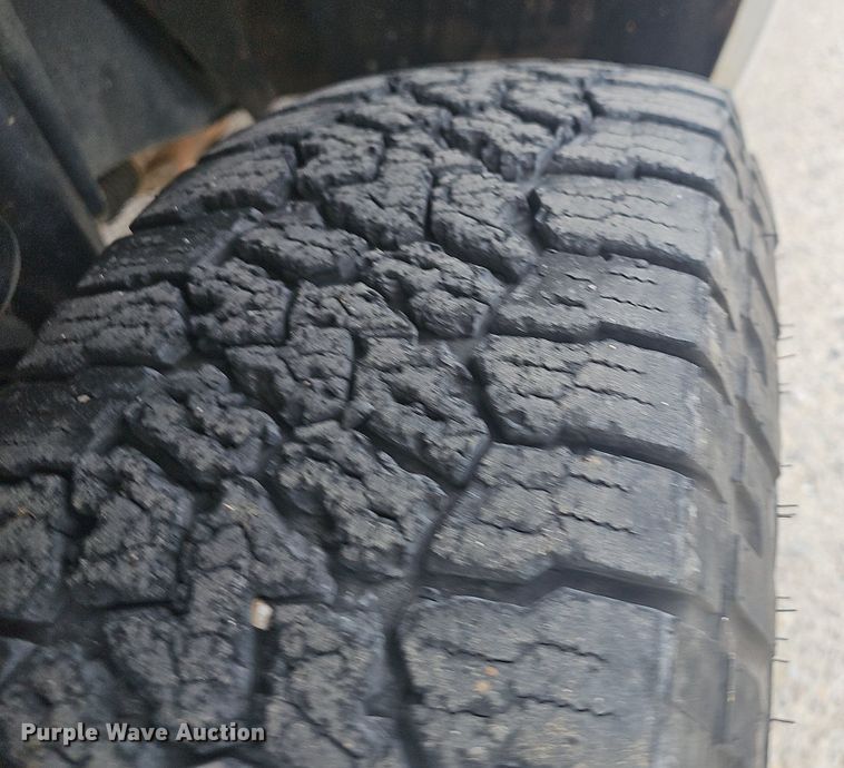 image for item OG9328 2016 Ford F250  Super Duty SuperCab utility bed pickup truck