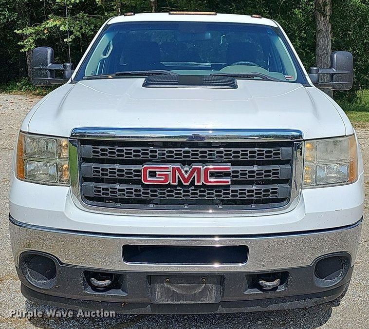 image for item OG9404 2013 GMC Sierra 2500HD  pickup truck