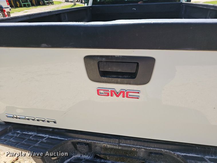 image for item OG9404 2013 GMC Sierra 2500HD  pickup truck