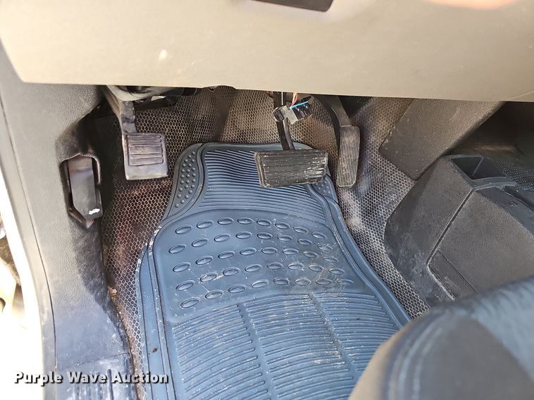 image for item OG9404 2013 GMC Sierra 2500HD  pickup truck