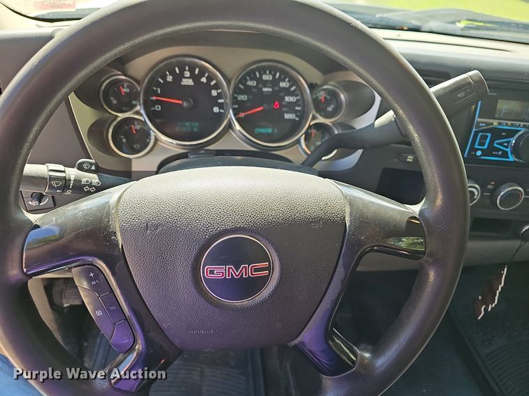 image for item OG9404 2013 GMC Sierra 2500HD  pickup truck