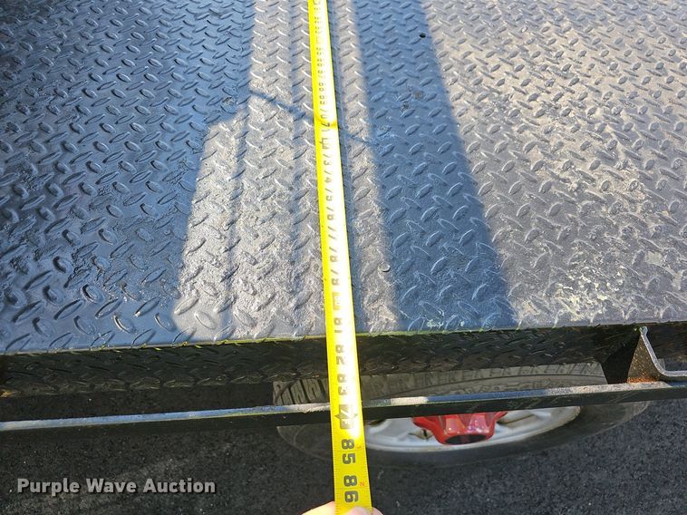 image for item OG9415 2014 Chevrolet 2500HD  Crew Cab flatbed pickup truck