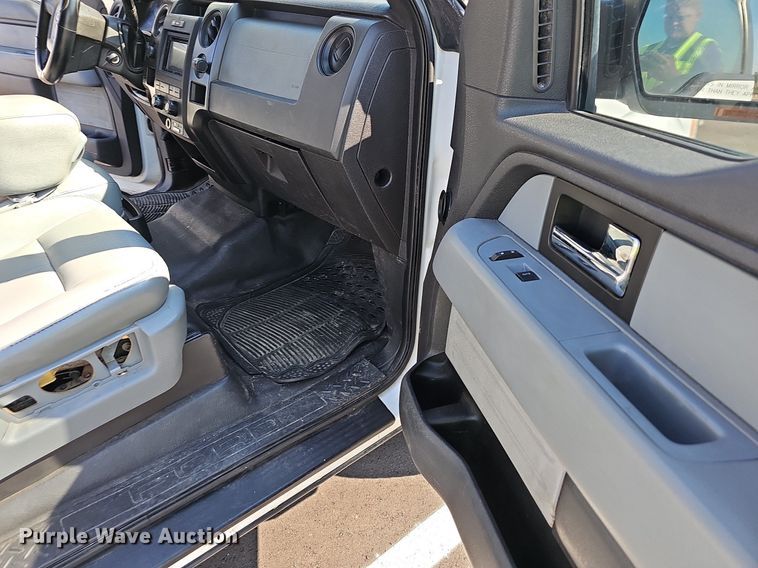 image for item OG9416 2013 Ford F150  SuperCrew pickup truck