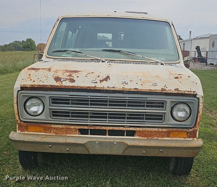 image for item OG9418 1977 Ford  van