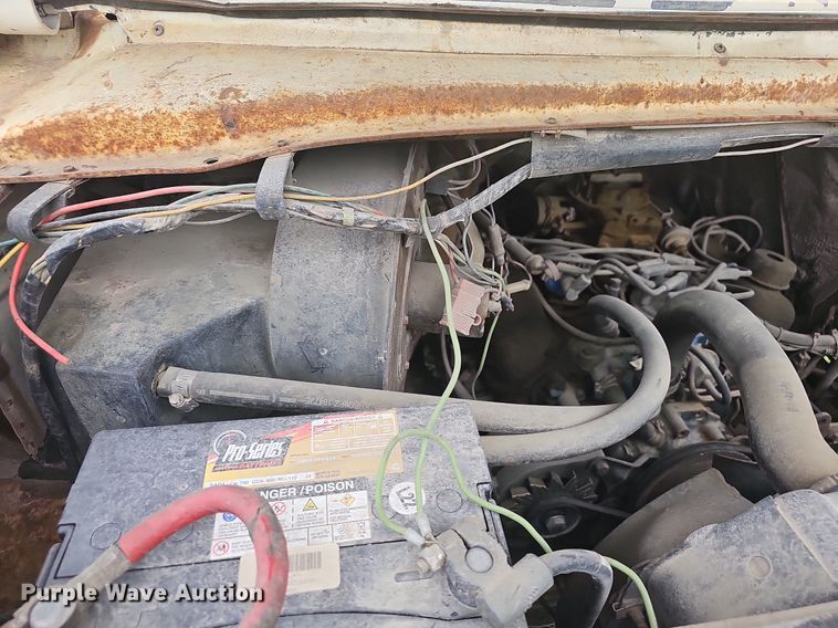 image for item OG9418 1977 Ford  van