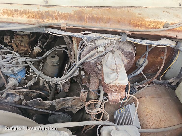 image for item OG9418 1977 Ford  van