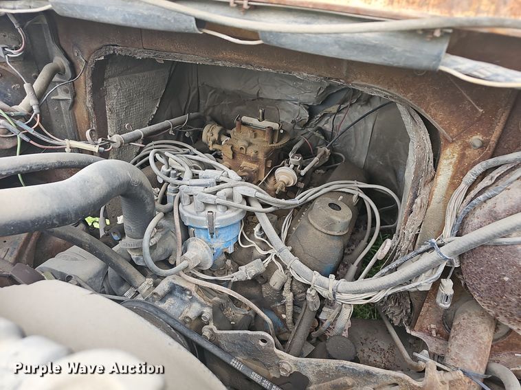 image for item OG9418 1977 Ford  van