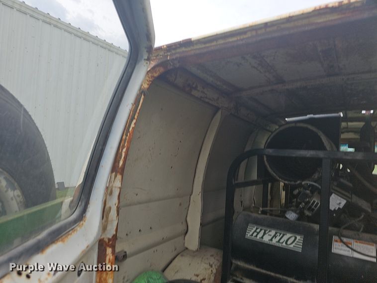 image for item OG9418 1977 Ford  van