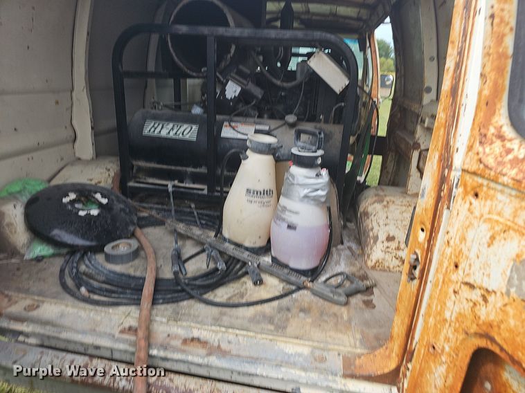 image for item OG9418 1977 Ford  van