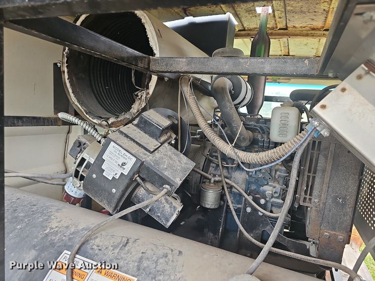 image for item OG9418 1977 Ford  van