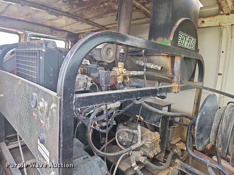 image for item OG9418 1977 Ford  van