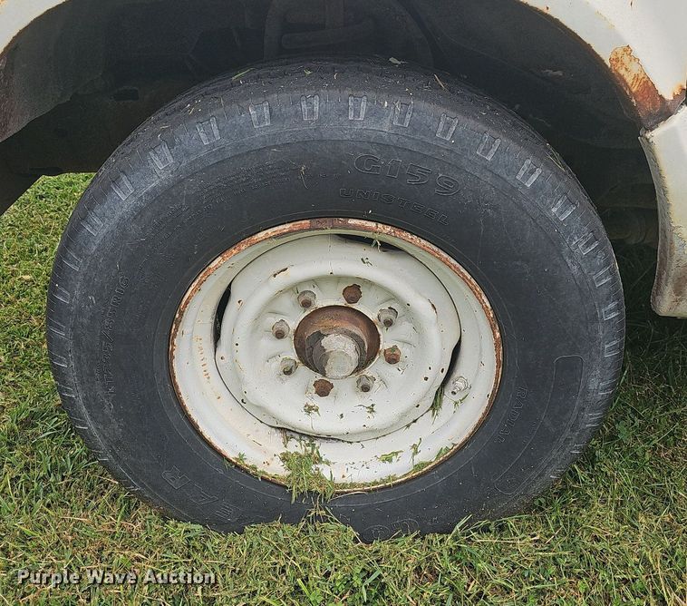 image for item OG9418 1977 Ford  van