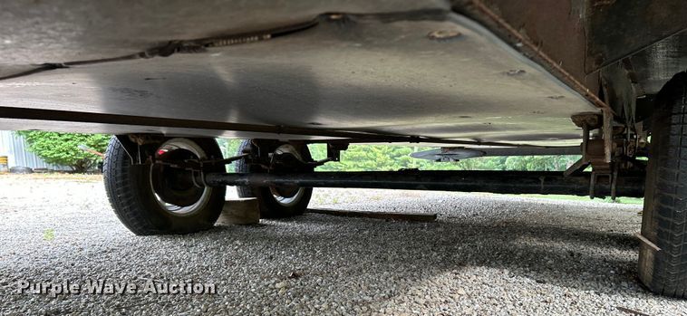 image for item OK9666 2006 Monaco Coach Holiday Rambler  camper