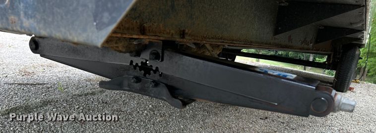 image for item OK9666 2006 Monaco Coach Holiday Rambler  camper