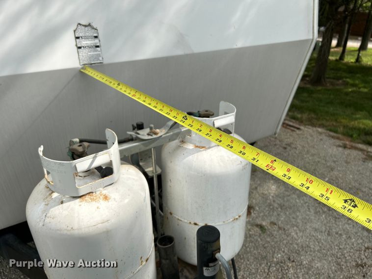 image for item OK9666 2006 Monaco Coach Holiday Rambler  camper