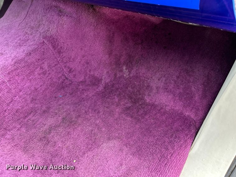 image for item OK9758 2004 Ford Excursion  SUV